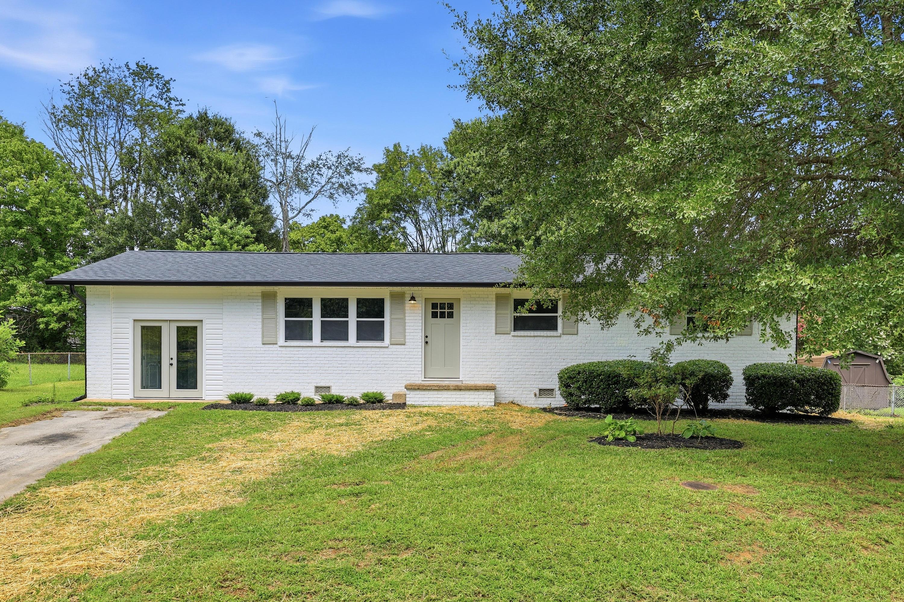 508 Hiawatha Circle