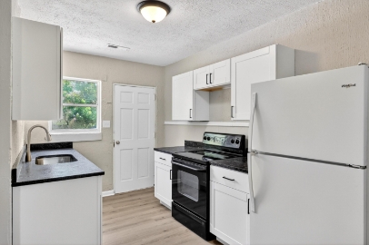 423 Carver Lane